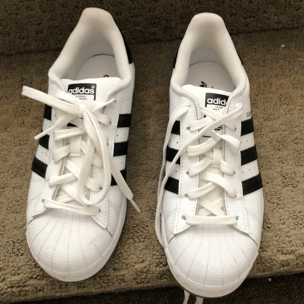 Adidas superstar